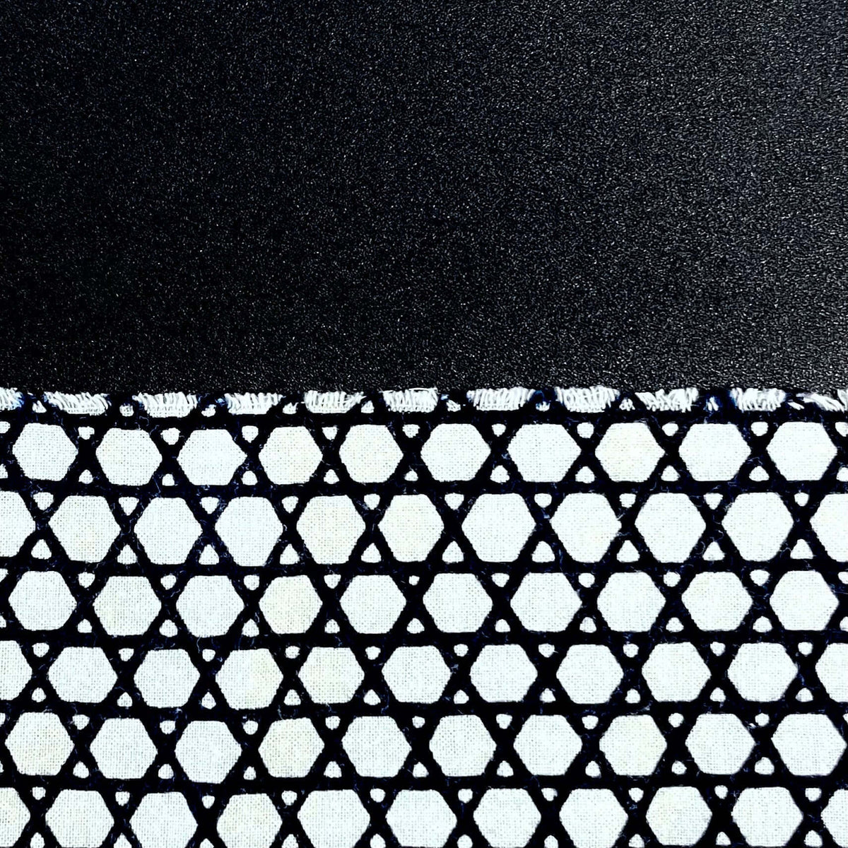 Why are the edges of Tenugui left unsewn?