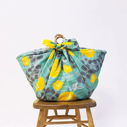 Furoshiki - Kata Kata Musubi, Water-repellent, Hummingbird (Large, 100cm)
