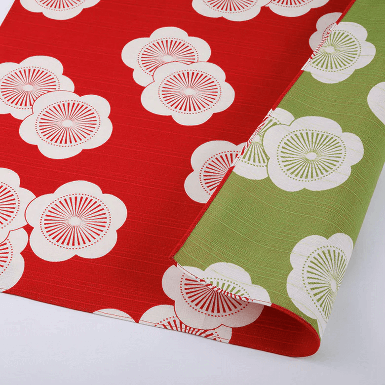 Furoshiki (Isa monyo, Reversible, Japanese Apricot (M)).