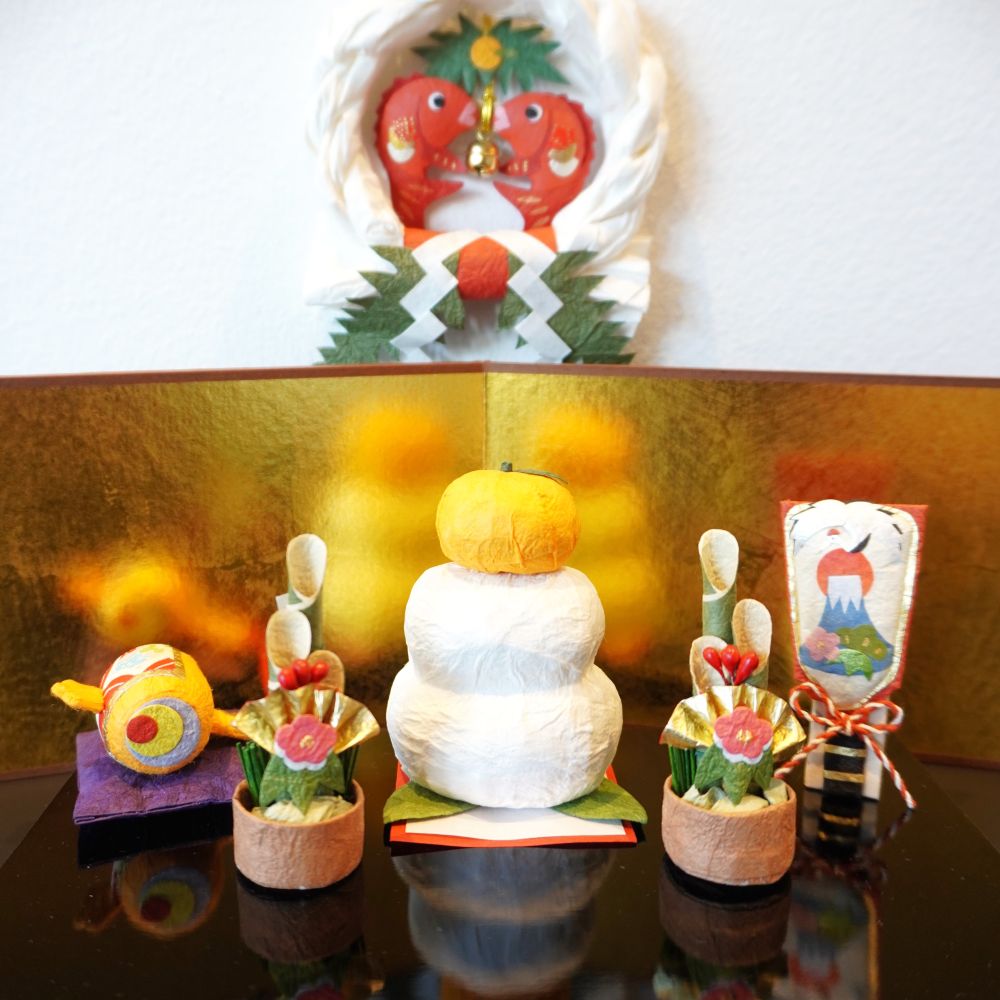 Washi paper ornament (Osonae-Mochi)