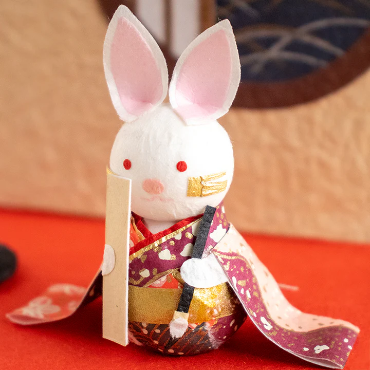 Miniature ornament (Rabbit in the Moonlit Night)